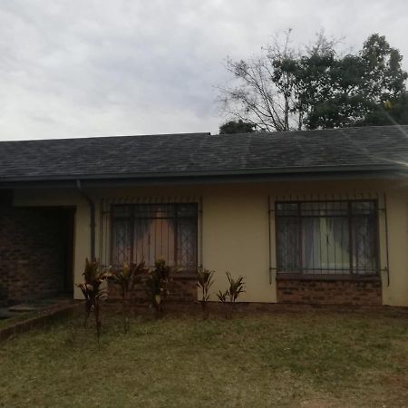 Mandulia Guest House Mbombela Exterior photo